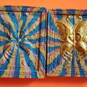 เทพใหญ่เนื้อเบญจรงค์