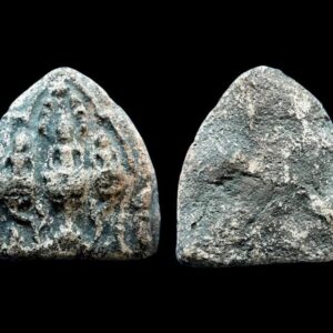 พระตรีกายกรุวัดปืน ลพบุรี