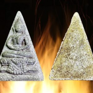 พระเนื้อผงล้อพิมพ์วัดสามปลื้ม หลวงปู่จันทร์ วัดโฉลกหลำ สุราษฎร์ธานี