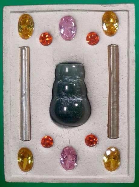 AF702882-B73B-405F-A886-992A64B47A35