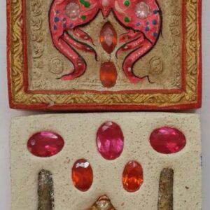 เทพกลางอาศรมสถาน