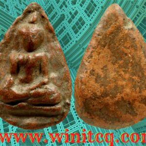 พระนางกำแพงกลีบบัวพิมพ์เกศบัวตูมกรุท่าเดื่อ กำแพงเพชร