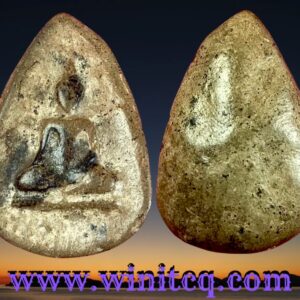 พระนางกำแพงกลีบบัวพิมพ์ใหญ่กรุลานทุ่งเศรษฐี กำแพงเพชร