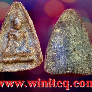 พระกำแพงกลีบบัวกรุวัดหัวเขา กำแพงเพชร