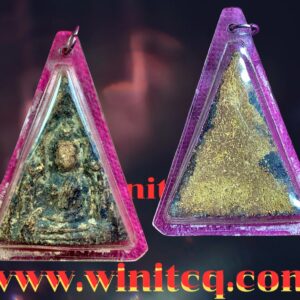 พระเนื้อดินเผาพิมพ์ซุ้มประสาท กรุวังหน้า กทม.