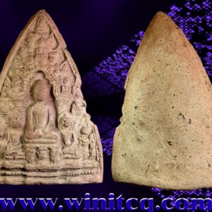 พระสิบสองกรุวัดพระธาตุหริภุญชัย วรมหาวิหาร ลำพูน