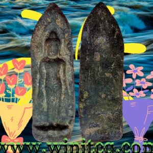 พระร่วงยืนเปิดโลกเนื้อชินเงินกรุวัดมหาธาตุ สุโขทัย.