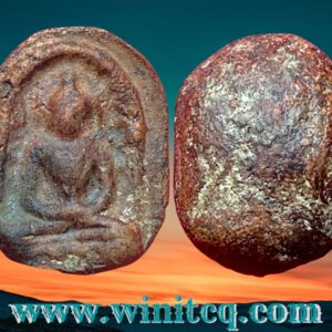 พระซุ้มกอพิมพ์กลางไม่ตัดปีก กรุลานทุ่งเศรษฐี กำแพงเพชร