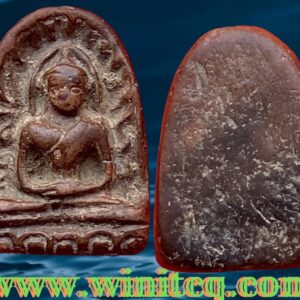 พระกำแพงซุ้มกอพิมพ์ใหญ่ลายกนก กรุฤาษี กำแพงเพชร