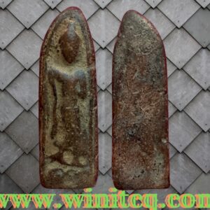 พระกำแพงลีลาพิมพ์กลีบจำปา กำแพงเพชร