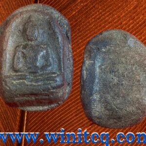 พระกำแพงซุ้มกอกรุหน้าศูนย์ กำแพงเพชร