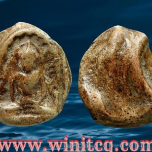 พระกำแพงซุ้มกอพิมพ์กลางหลังหยิบกรุวัดพิกุล กำแพงเพชร