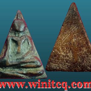 พระนางกำแพงเนื้อดินพิมพ์ตื้นเศียรโตกรุลานทุ่งเศรษฐี กำแพงเพชร