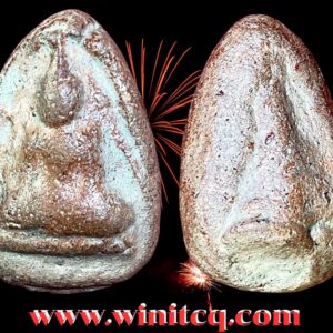 พระนางกำแพงลูกแป้งเดี่ยวกรุวัดเจดีย์กลางทุ่ง กำแพงเพชร