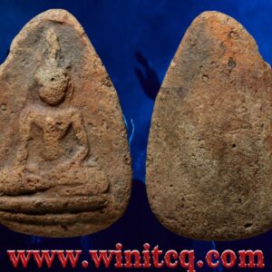 พระนางกำแพงข้างเส้นกรุวัดพระบรมธาตุ กำแพงเพชร