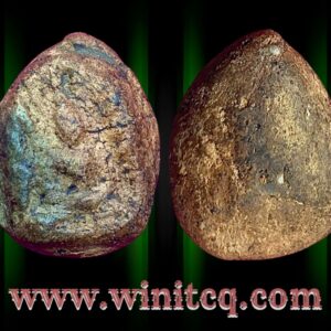 พระกำแพงซุ้มกอพิมพ์พัดโบกกรุวัดพิกุล กำแพงเพชร