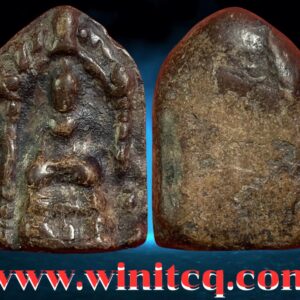 พระกำแพงซุ้มยอกรุวัดพระบรมธาตุ กำแพงเพชร