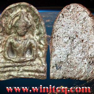 พระกำแพงซุ้มกอพิมพ์ใหญ่ลายกนกกรุวัดพระบรมธาตุ กำแพงเพชร