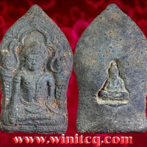 พระยอดขุนพลเนื้อดินพิมพ์ใหญ่หลังรูปฤาษีปั้มลึกกรุพระเจดีย์ปทุมวดี (สุวรรณเจดีย์) ลำพูน